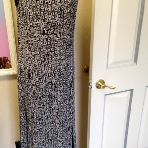 Abstract Scribble Column Maxi Dress Small - Picture 3 of 5